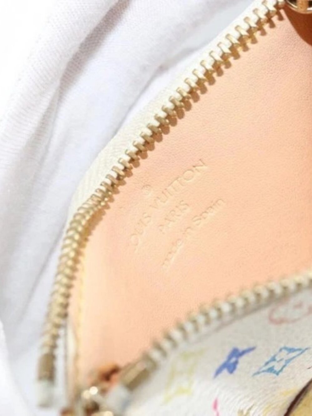 LOUIS VUITTON Monogram Multicolor Pochette Cles Purse White M92655 Auth 172025 - Picture 9 of 16